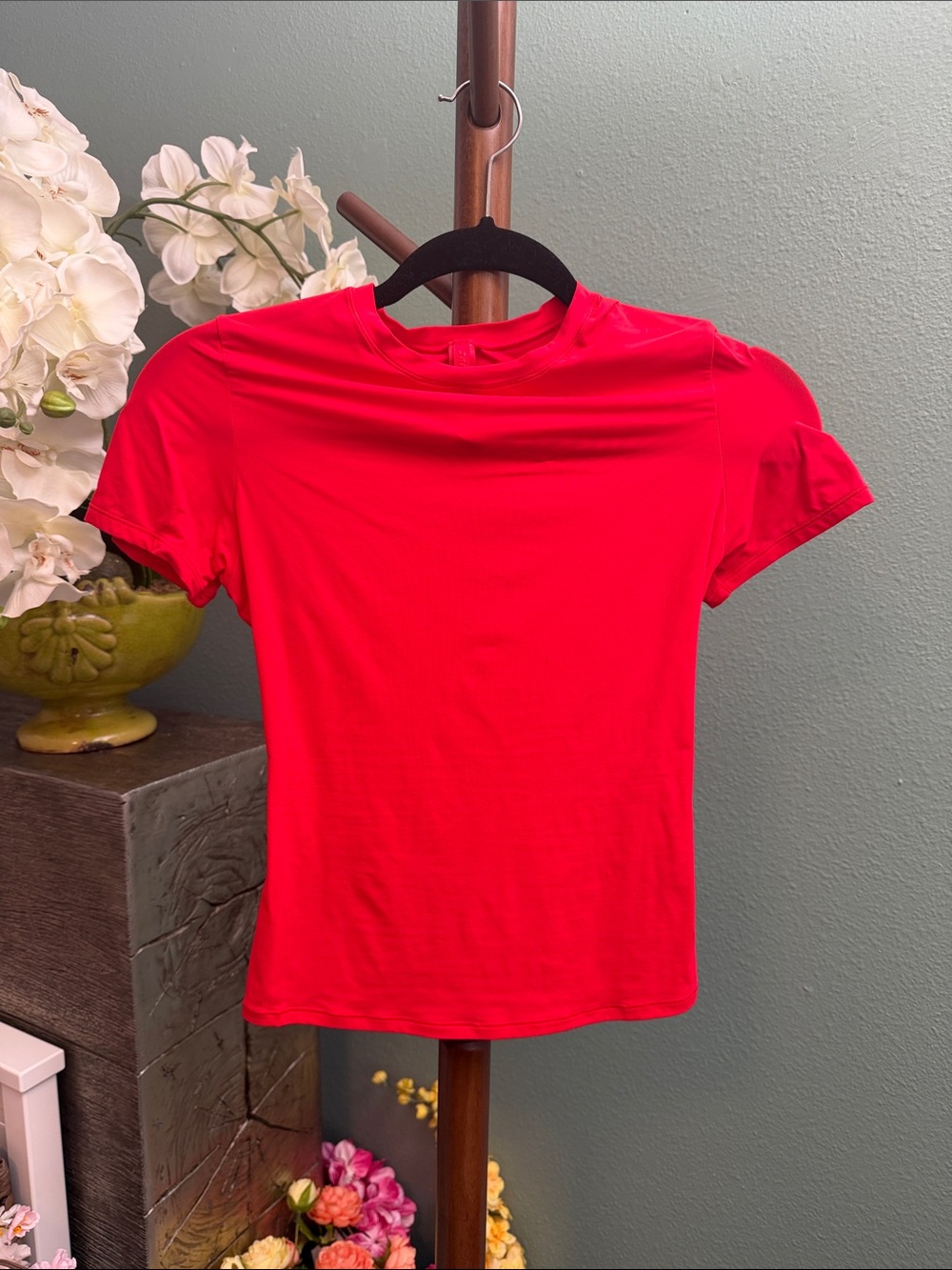 SKIMS FITS EVERYBODY T-SHIRT